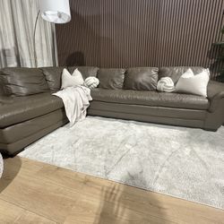 Raymour & Flanagian Garrison Leather Sectional 122” ($4,836.78) | Delivery Included