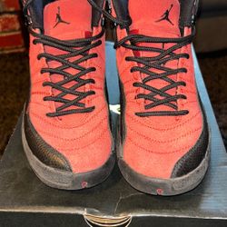 Jordan 12 4Y Reverse Flue Game