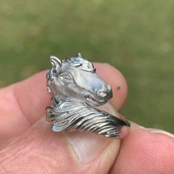 Sterling Silver Horse Equestrian Ring With Satin Finish, Size 7 Women's Jewelry