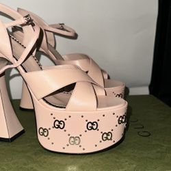 Heels Gucci