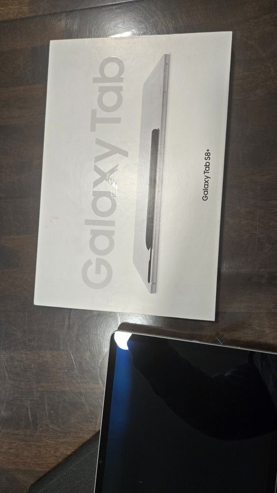 Galaxy TAB S8 Plus Like New with original box