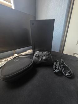 Xbox Series X 1TB + Xbox Elite Wireless Controller Series 2 Bundle