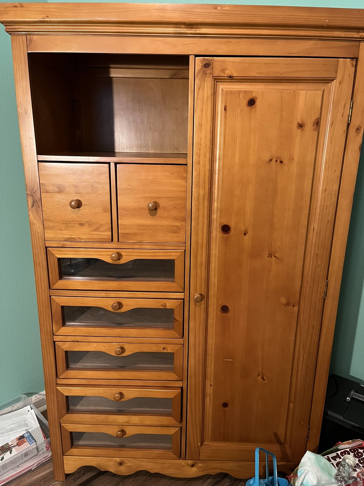 Armoire Solid Wood