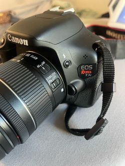 Canon EOS Rebel T3i DSLR Camera with 18-55mm Lens