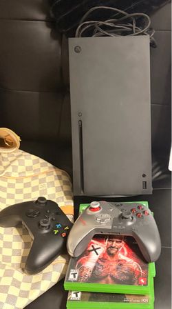 XBOX Series X with 4 different games and 2 controllers