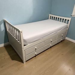 Twin Trundle Bed