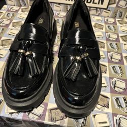 Zara Patent Leather Shoes-Black-Youth Size 3