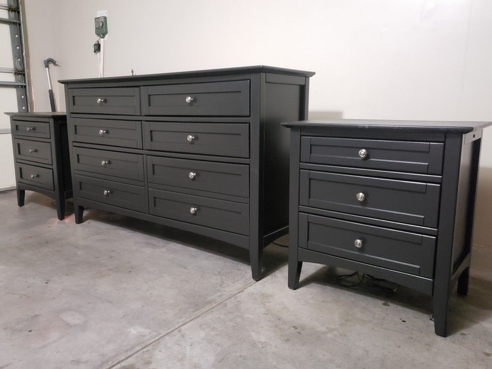 Free Delivery 3 Piece Black Dresser Set