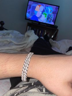 Diamond bracelet
