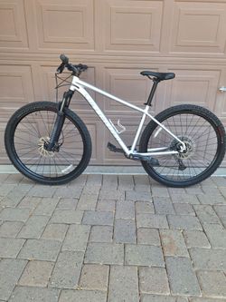 SPECIALIZED ROCKHOPPER EXPERT 29 ER 1 X 12 SPEED AIR SHOCK ROCKSHOX LOCKOUT ( LARGE)
