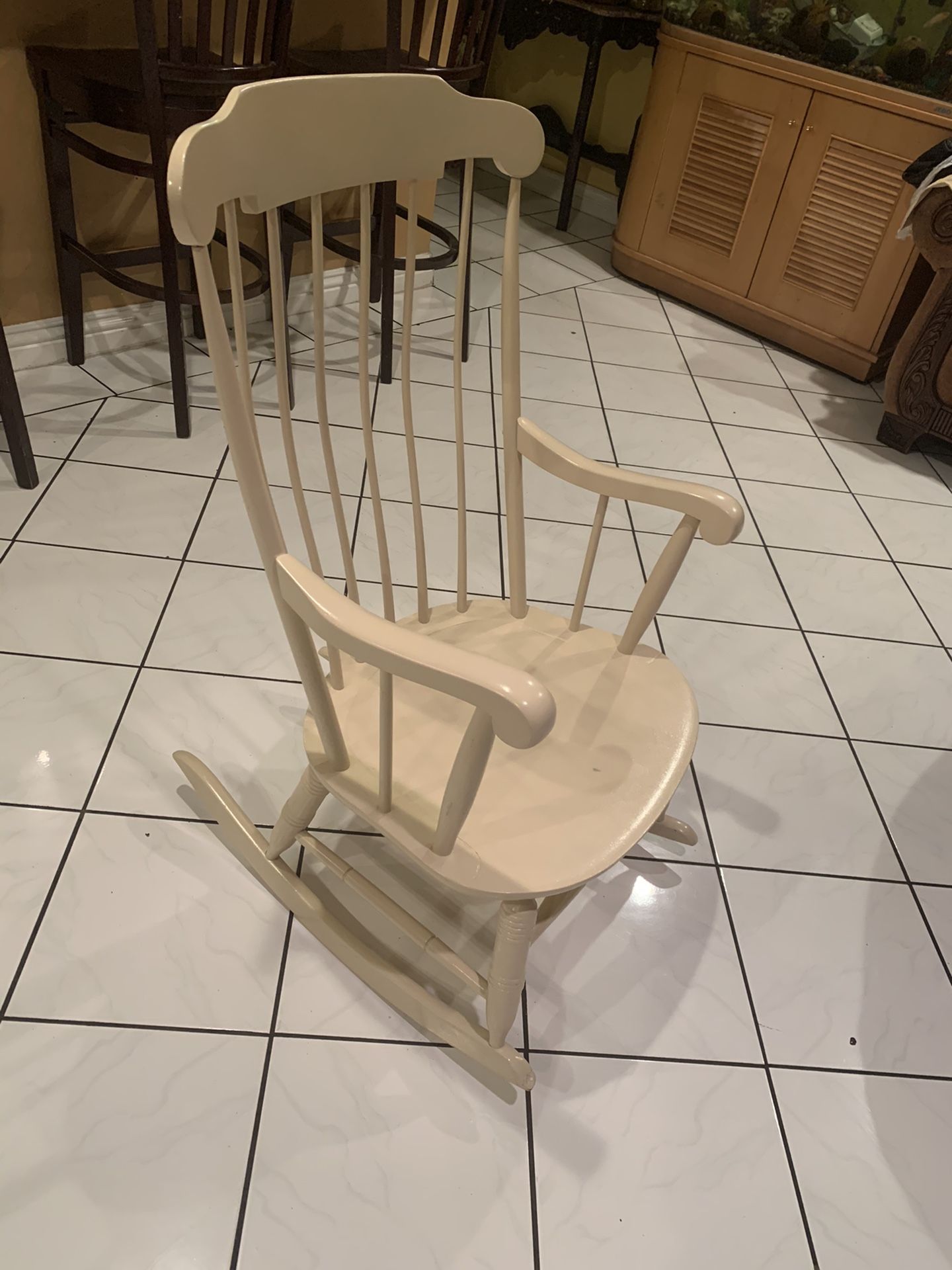 Rocking chair white wooden rocking chair mesedora