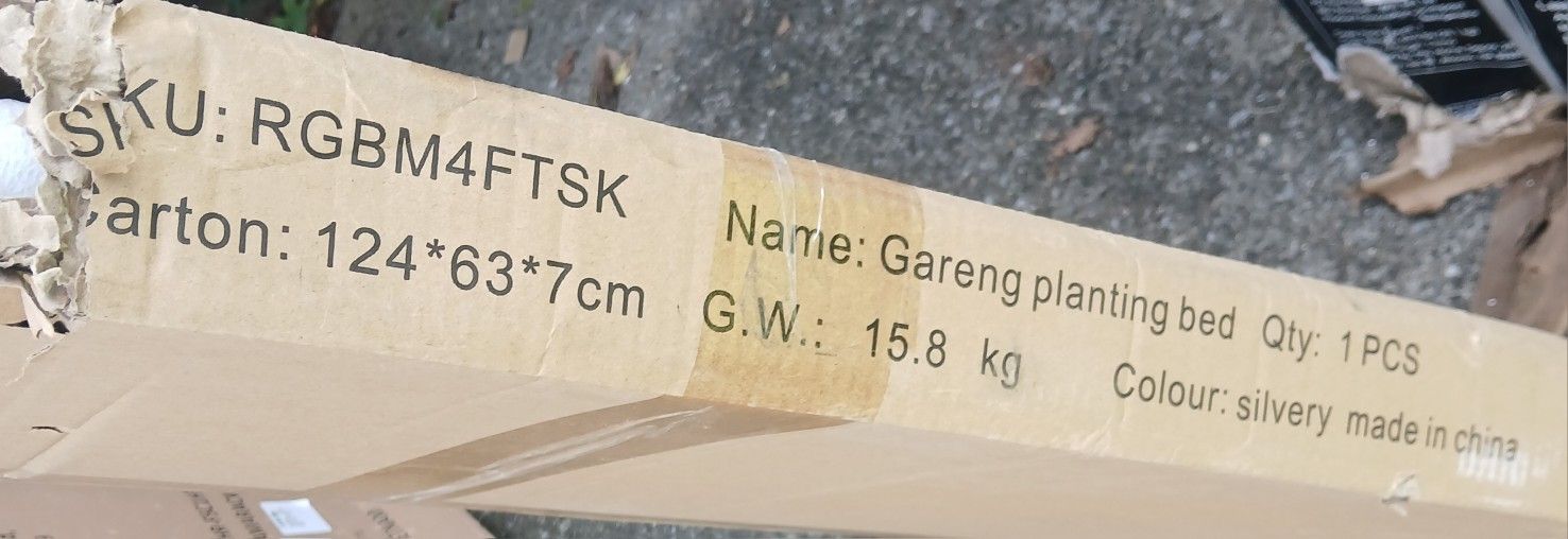 Gareng Planting Bed Silver