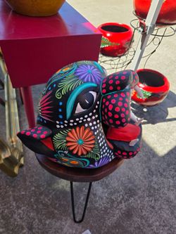 Jaguar head carved from wood and hand-painted in the style of traditional *alebrijes* from Oaxaca, Mexico.