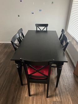 Black Dining Table with 6 Chairs and Removable Cushions