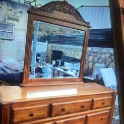 🎁BEAUTIFUL  VINTAGE  DRESSER WiTH MIRROR- 65”long, 18”D, 33” Tall 🎁