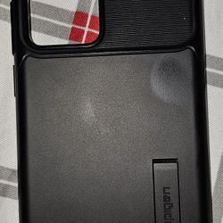 Used Phone Covers For 1 Iphone And 2 Samsung Phones