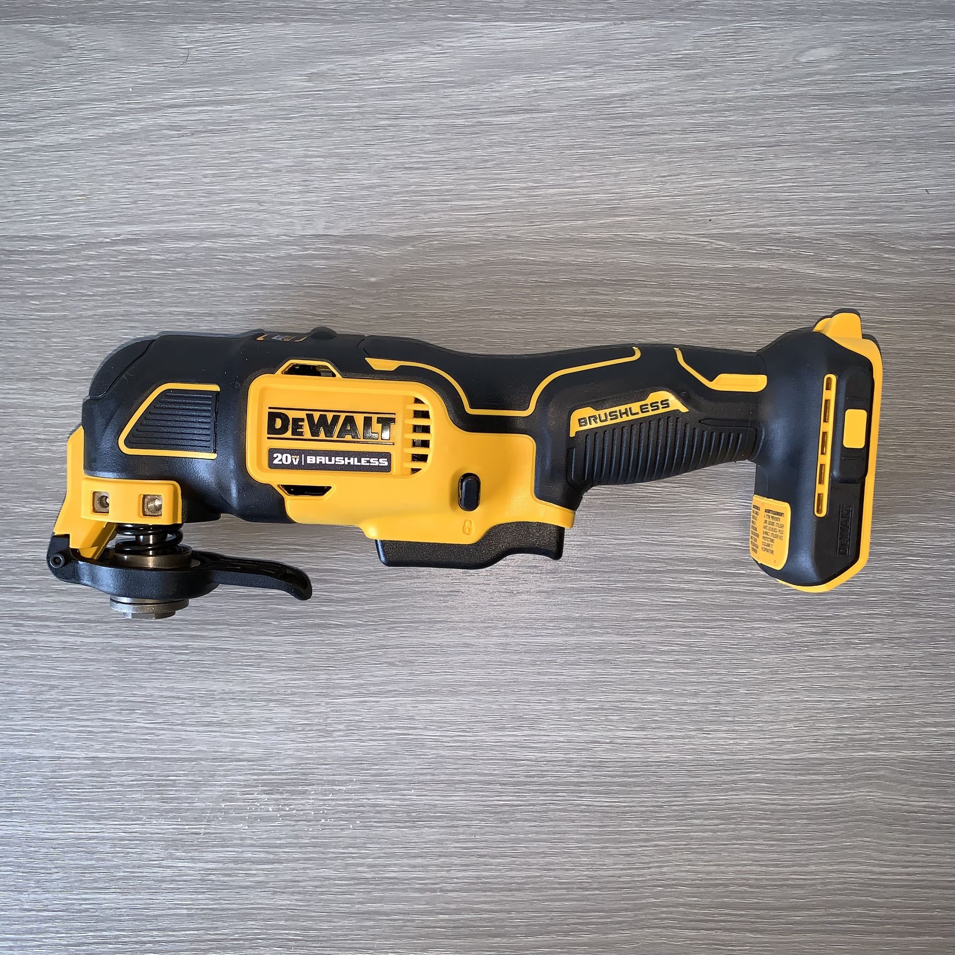 New! DEWALT DCS354B ATOMIC 20V MAX Cordless Brushless Oscillating Multi Tool (Tool Only)