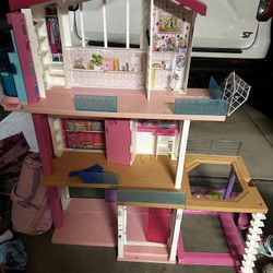 Barbie Dream House Doll House 
