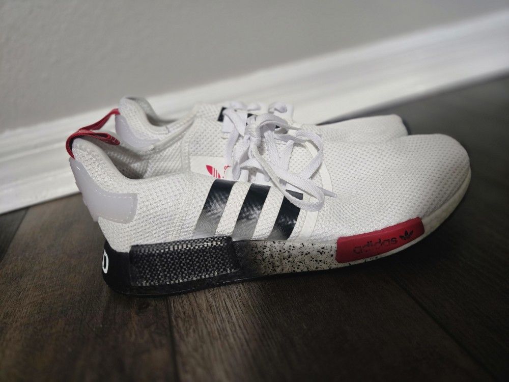 Adidas NMD_R1 – Size 11.5 – White/Red/Black (FY5356)