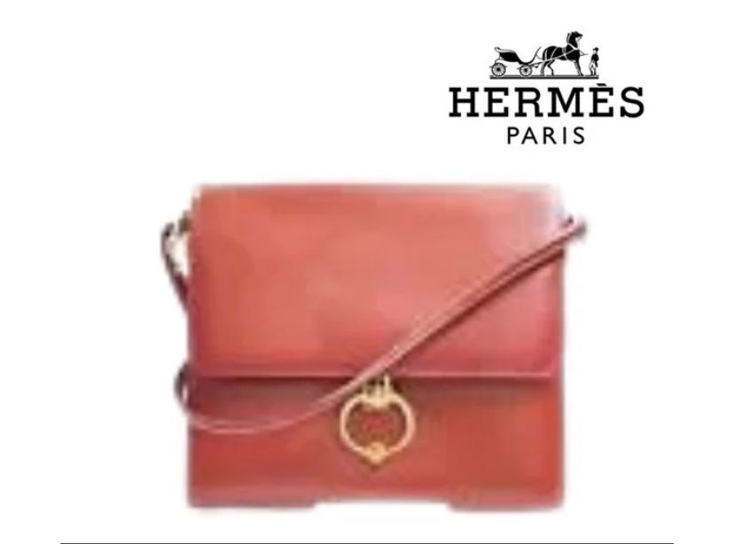 RARE Vintage Hermes SEQUANA Red leather Crossbody 