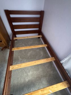 Solid wood twin bunk beds