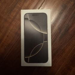 Iphone 16 Pro Box
