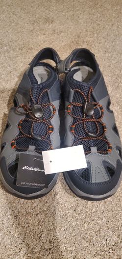 Men shoes size 12M