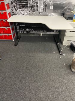 IKEA Bekant desk