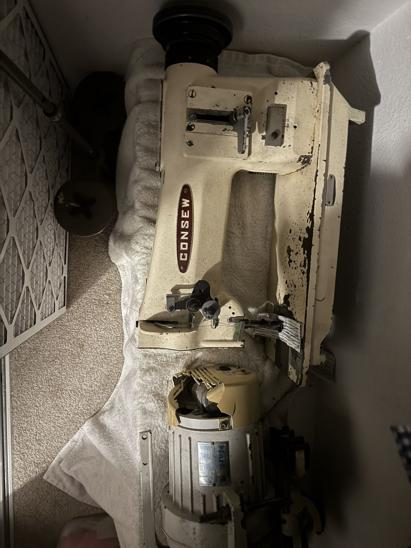 Consew Single Needle Sewing Machine