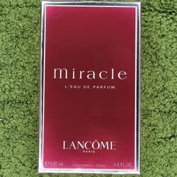 Perfumes Lancome Miracle 3.3oz $65