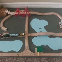 Kids Wood Train Tracks