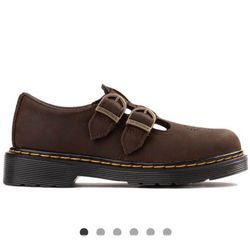 doc martin Mary Jane’s