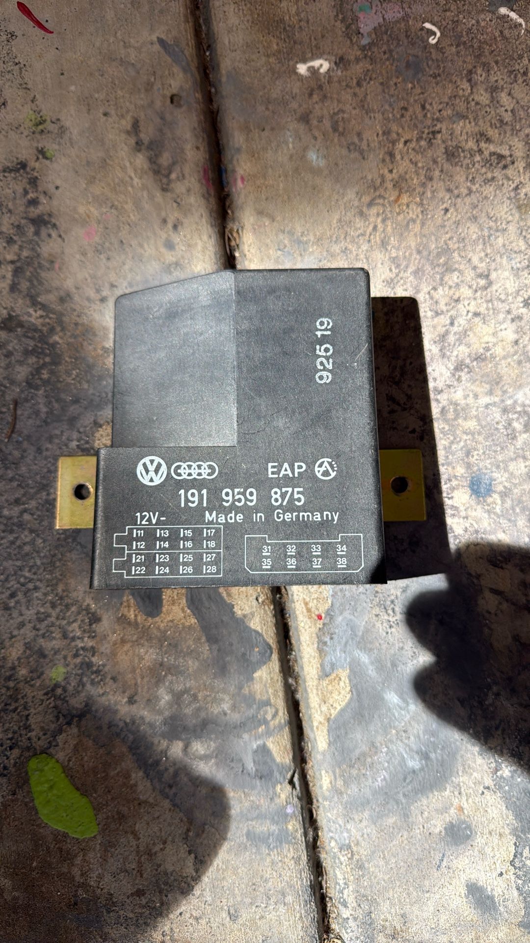 Corrado Electric Window Module