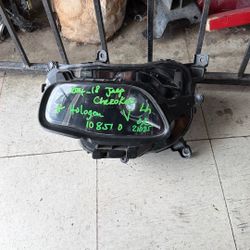 2014-18 Jeep Cherokee Left Headlight 