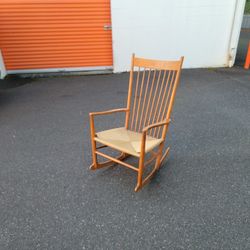 Mid Century Modern Rocking Chair 