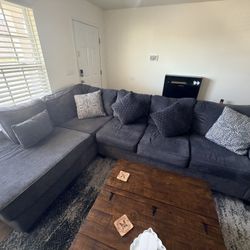 Grey Sectional Couch With Right Sided Chaise