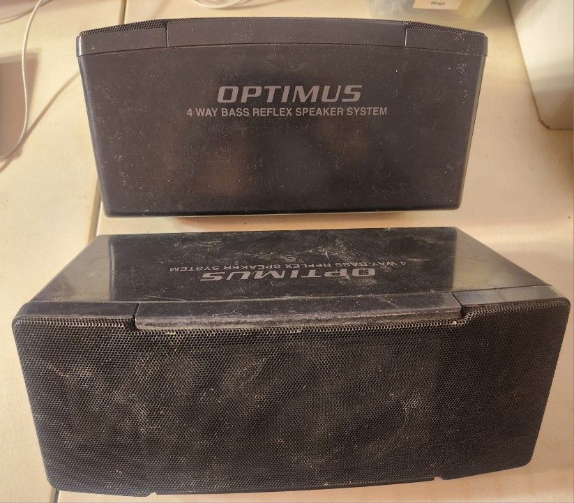 2 Optimus 4 Way Bass Reflex Speaker System 