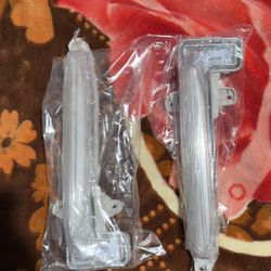 Toyota Corolla Sedan SE/XSE Bumper Lights 