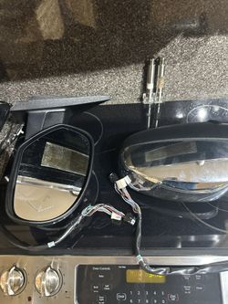 07-14 Tahoe LTZ Power Mirrors