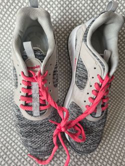 Propét Visper Women's Hiking Shoes Sz 9 Light Gray Pink Mesh Sneakers