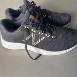 New balance shoes