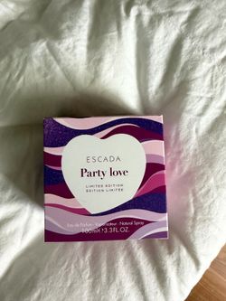 ESCADA PERFUME