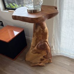 CARVED WOOD TABLE STOOL