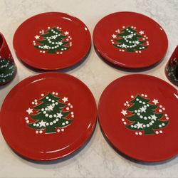 Vintage Warchterbach Christmas Tree Set of 4 Dessert Salad Plates + 2 Matching Mugs