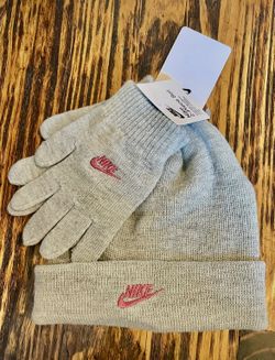 Nike 2 Piece Hat & Gloves Set ( Size 6X)