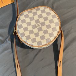Louis Vuitton Shoulder Bag 