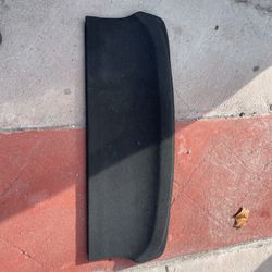 94-01 Acura Integra cargo cover black in good condition with the clips $100