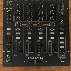 Allen & Heath Xone:43 4+1 Channel Analog Mixer