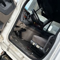 Freightliner Cascadia 