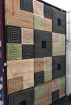 Area Rug, apx 5’x7
